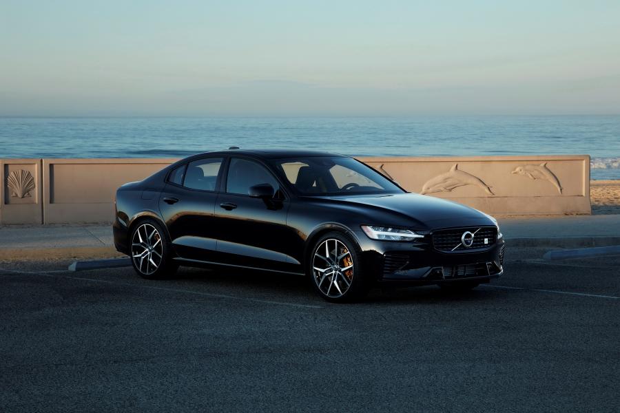  Volvo S60 Polestar Engineered 2018 года  (NA) (фото 9 из 30)